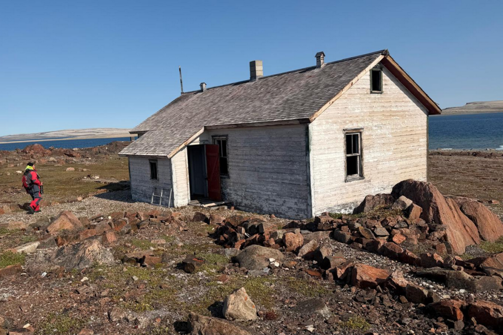Dom kierownika faktorii Hudson’s Bay Company w Fort Ross w Nunavut